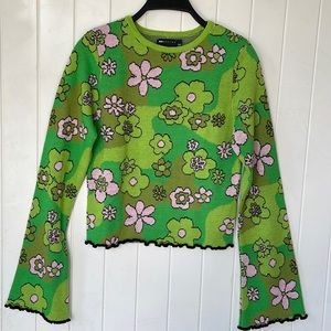 ASOS green and pink floral sweater. Size 4